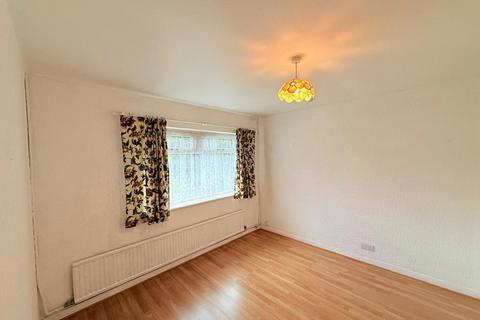 3 bedroom detached house to rent, Harkness Road, Slough, Berkshire, SL1