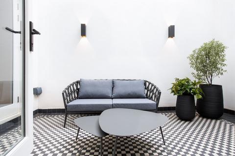 2 bedroom apartment to rent, Prince Of Wales Terrace, London, W8