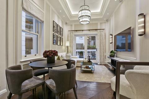 Prince Of Wales Terrace, London, W8