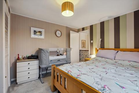 72 Brightside Avenue, Staines-upon-thames, TW18 1NQ