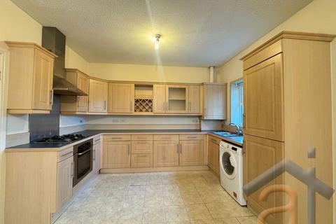 2 bedroom flat for sale, Evesham Manor, Banks Southport PR9 8GY