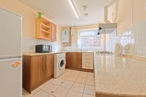 4 bedroom terraced house to rent, St Pauls Street, Brighton BN2