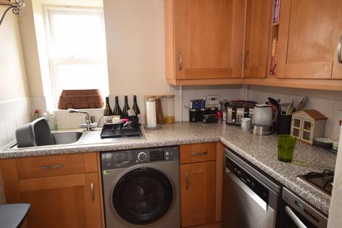 3 bedroom apartment to rent, Island Way East St. Marys Island ME4