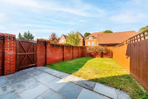 4 bedroom semi-detached house for sale, Leander Way, Maidenhead, SL6