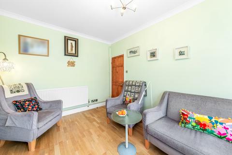 3 bedroom terraced house for sale, Wyndcliff Road, Charlton, SE7