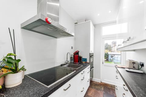 3 bedroom terraced house for sale, Wyndcliff Road, Charlton, SE7