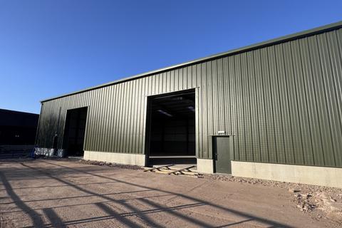 Industrial unit to rent, Unit At Offerton Lane, Offerton Barns Business Centre, Offerton Lane, Hindlip, Worcester, Worcestershire, WR3 8SX