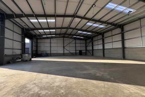 Industrial unit to rent, Unit At Offerton Lane, Offerton Barns Business Centre, Offerton Lane, Hindlip, Worcester, Worcestershire, WR3 8SX