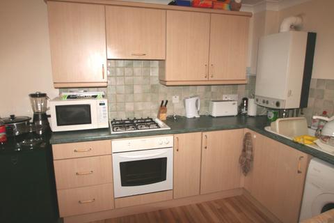 2 bedroom ground floor flat to rent, 84 Trinity Street, Fareham PO16