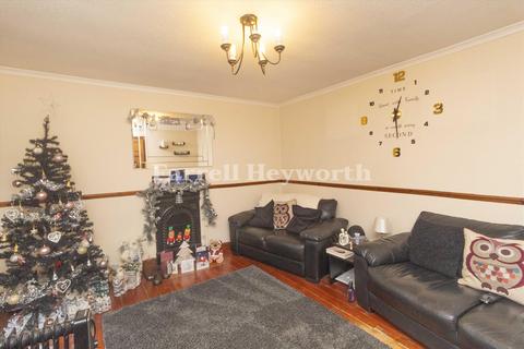 2 bedroom house for sale, Crossdale Square, Lancaster LA1