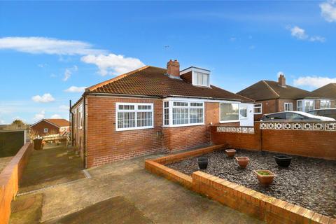 2 bedroom bungalow for sale, Staithe Avenue, Leeds, West Yorkshire