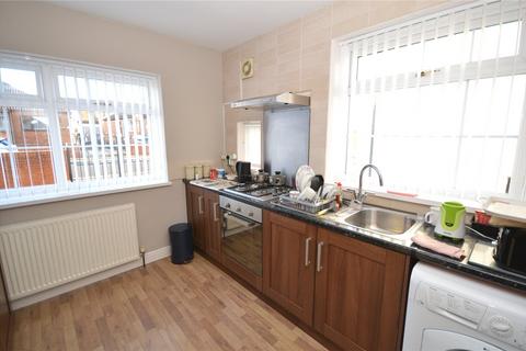 2 bedroom bungalow for sale, Staithe Avenue, Leeds, West Yorkshire