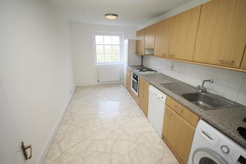 3 bedroom flat for sale, Crooms Hill, London SE10