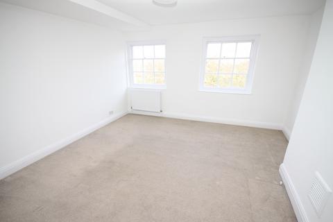 3 bedroom flat for sale, Crooms Hill, London SE10