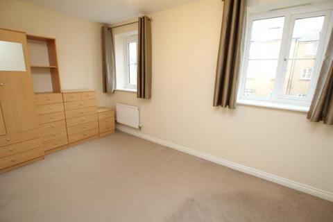 5 bedroom terraced house to rent, Wood Mead, Bristol BS16