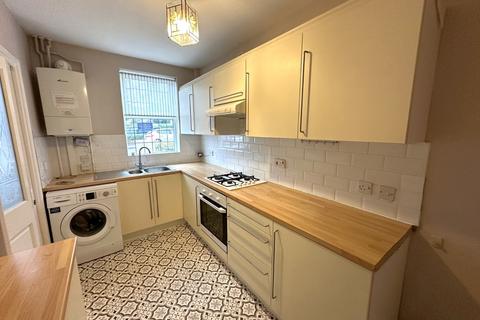 2 bedroom terraced house to rent, Duke Street, Sutton Coldfield, West Midlands, B72