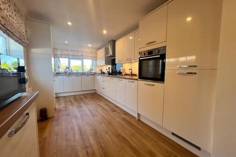 2 bedroom semi-detached house for sale, Meadow Way, Blackwater Camberley GU17