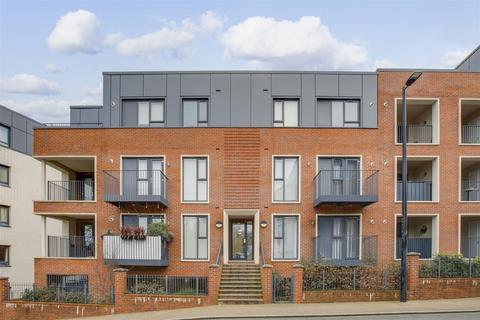 2 bedroom apartment for sale, Suffield Hill, High Wycombe HP11