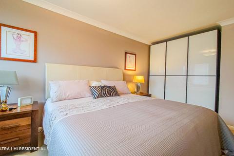 26 Watersmeet Way, London, SE28 8PU