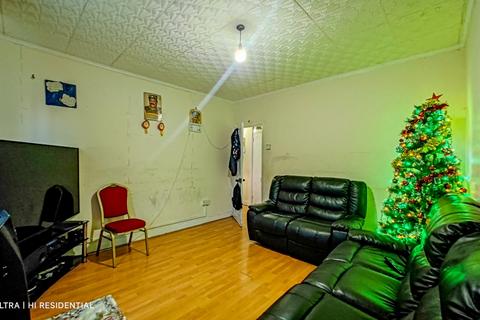 3 bedroom flat for sale, Barnfield Gardens , Plumstead Common Road, Plumstead, SE18