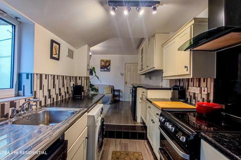 2 bedroom terraced house for sale, Sandy Hill Road, Woolwich, SE18 7AZ