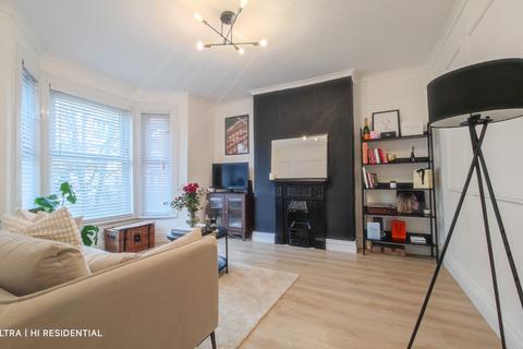 3 bedroom maisonette for sale, Herbert Road, Plumstead, London, SE18