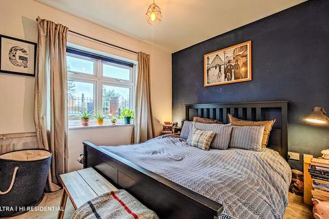 1 bedroom flat for sale, Eaglesfield Road, Shooters Hill, SE18 3HU