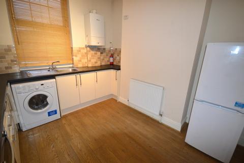 2 bedroom house to rent, Earsham Street, Sheffield, South Yorkshire, UK, S4