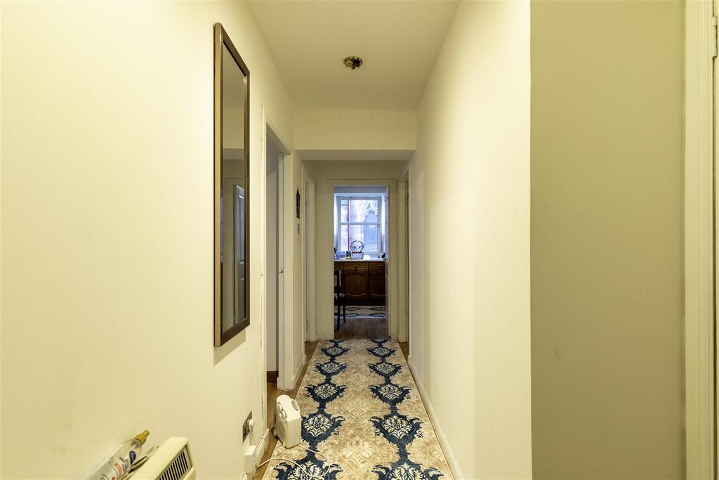 28 A Kinnoull Street Perth-13.jpg