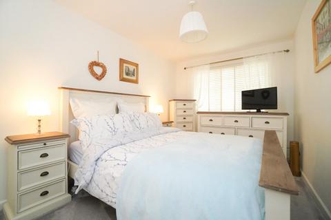 14 Bute Drive, Old Kilpatrick, Glasgow, G60 5AN