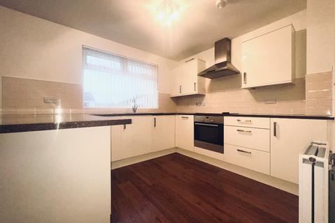 2 bedroom bungalow to rent, Chisholm Avenue, Causewayhead, Stirling, FK9