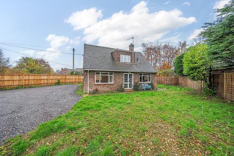 2 bedroom detached house for sale, Moushill Lane, Milford, Godalming, GU8