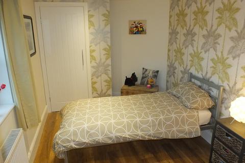 2 bedroom cottage to rent, Low Street, South Milford, Leeds, LS25