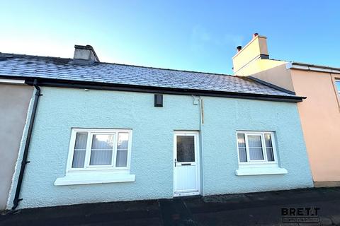 2 bedroom terraced bungalow for sale, Main Road, Waterston, Milford Haven, Pembrokeshire. SA73 1DU