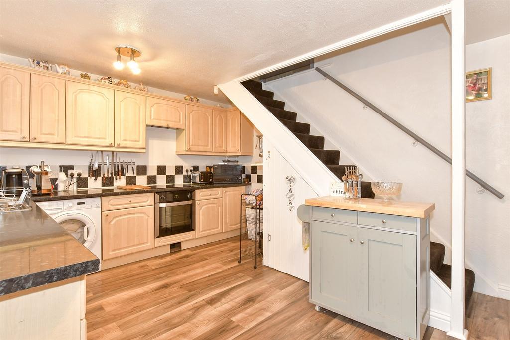 Kitchen/Dining Area