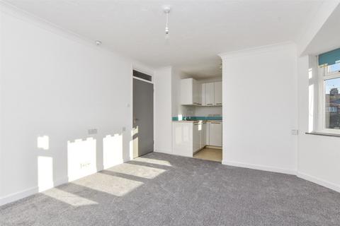 1 bedroom flat for sale, Station Road, Dorking, Surrey