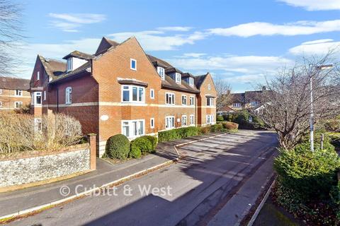 1 bedroom flat for sale, Canterbury Court, Dorking RH4