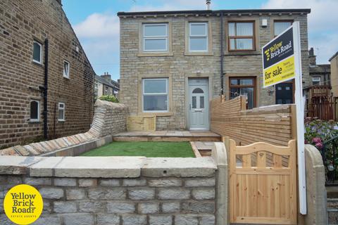 3 bedroom semi-detached house to rent, 105 Acre Street, Huddersfield, West Yorkshire, HD3