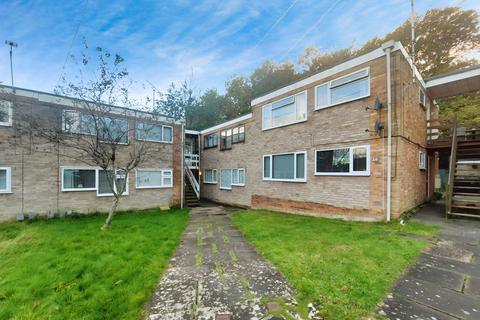 2 bedroom ground floor maisonette for sale, 17 Woodcraft Close, Tile Hill, Coventry, West Midlands CV4 9EG