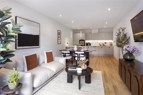 Oatlands Drive, Weybridge, Surrey, KT13