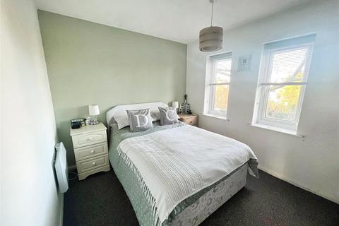 2 bedroom apartment for sale, Cambridge Road, Southend-on-Sea, Essex