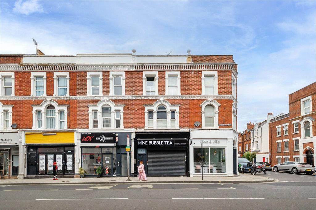 Apartment in London - View 3
