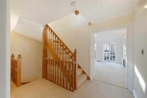 55 Fawe Park Road, London, SW15 2EE