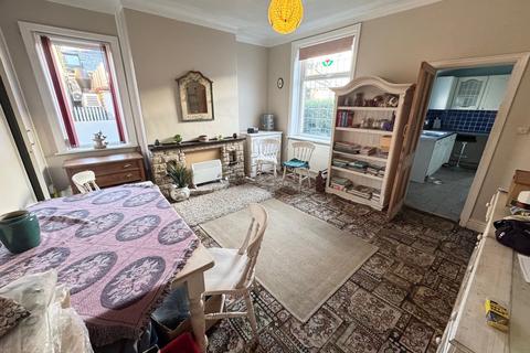 5 Avondale Road, Shipley, BD18 4QR