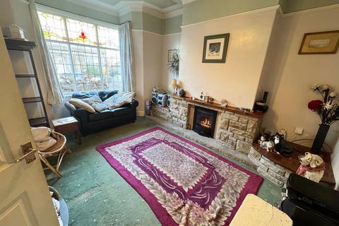5 Avondale Road, Shipley, BD18 4QR