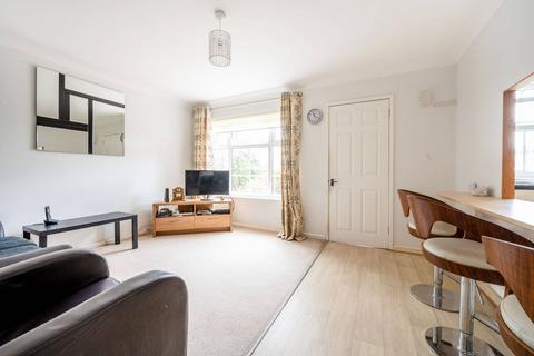 1 bedroom maisonette to rent, Somertons Close, Guildford, GU2, Guildford, GU2