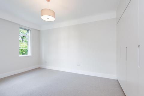 1 bedroom apartment to rent, Grove End Gardens, Grove End Road, St John's Wood, London, NW8