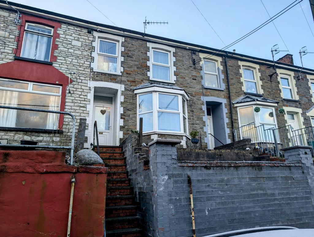 3 Bedroom Terraced for Sale