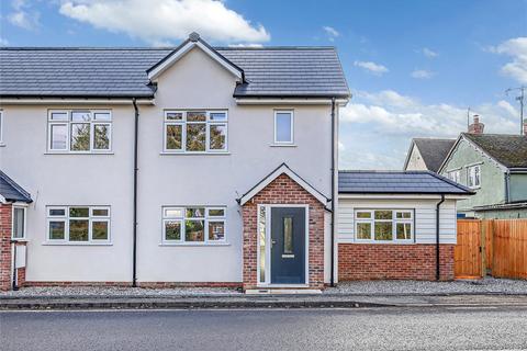 3 bedroom end of terrace house for sale, Hill Croft Cottages, Mole Hill Green, Takeley, Bishop's Stortford, CM22