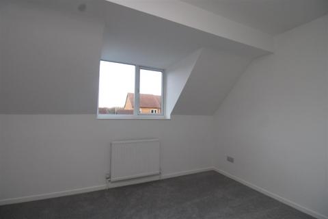 2 bedroom terraced house to rent, Martinsbridge, Peterborough